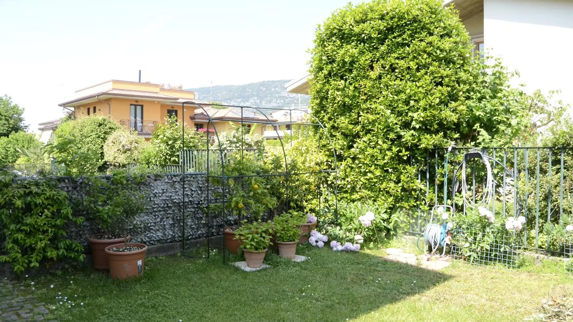 住宿加早餐酒店 Il Sole E La Luna B&B In Garda