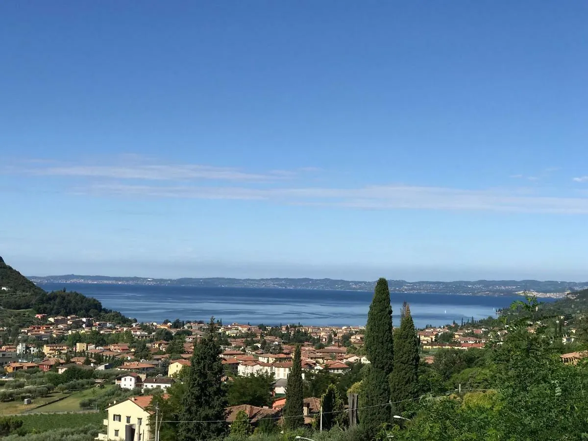 Il Sole E La Luna B&B In Garda 住宿加早餐酒店 加尔达