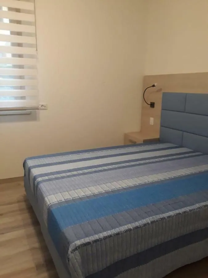 住宿加早餐酒店 Il Sole E La Luna B&B In Garda